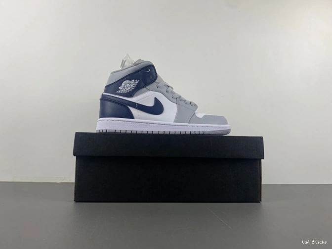 Mid Jordan Midnight 48 6398 Navy DQ8426- 1 Grey Wolf  WellDesigned 0802